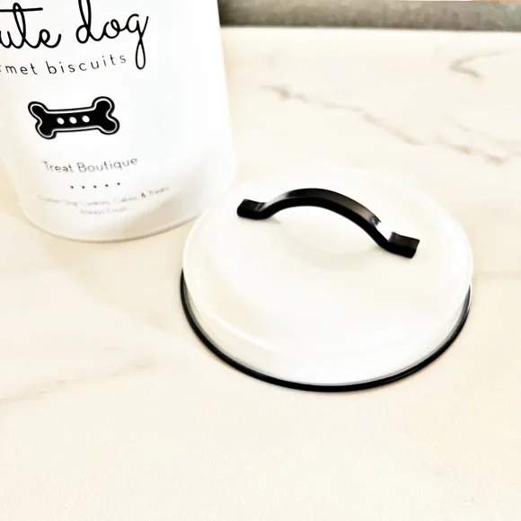 ENAMELED DOG TREAT METAL CANISTER BLACK WHITE HAUTE DOG BONE GRAPHICS IN… - Picture 3 of 12